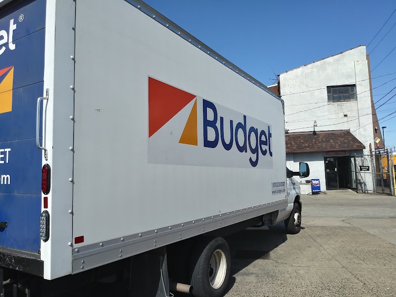 Budget Truck Rental image 2